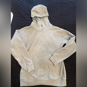 Lululemon men’s sweatshirt